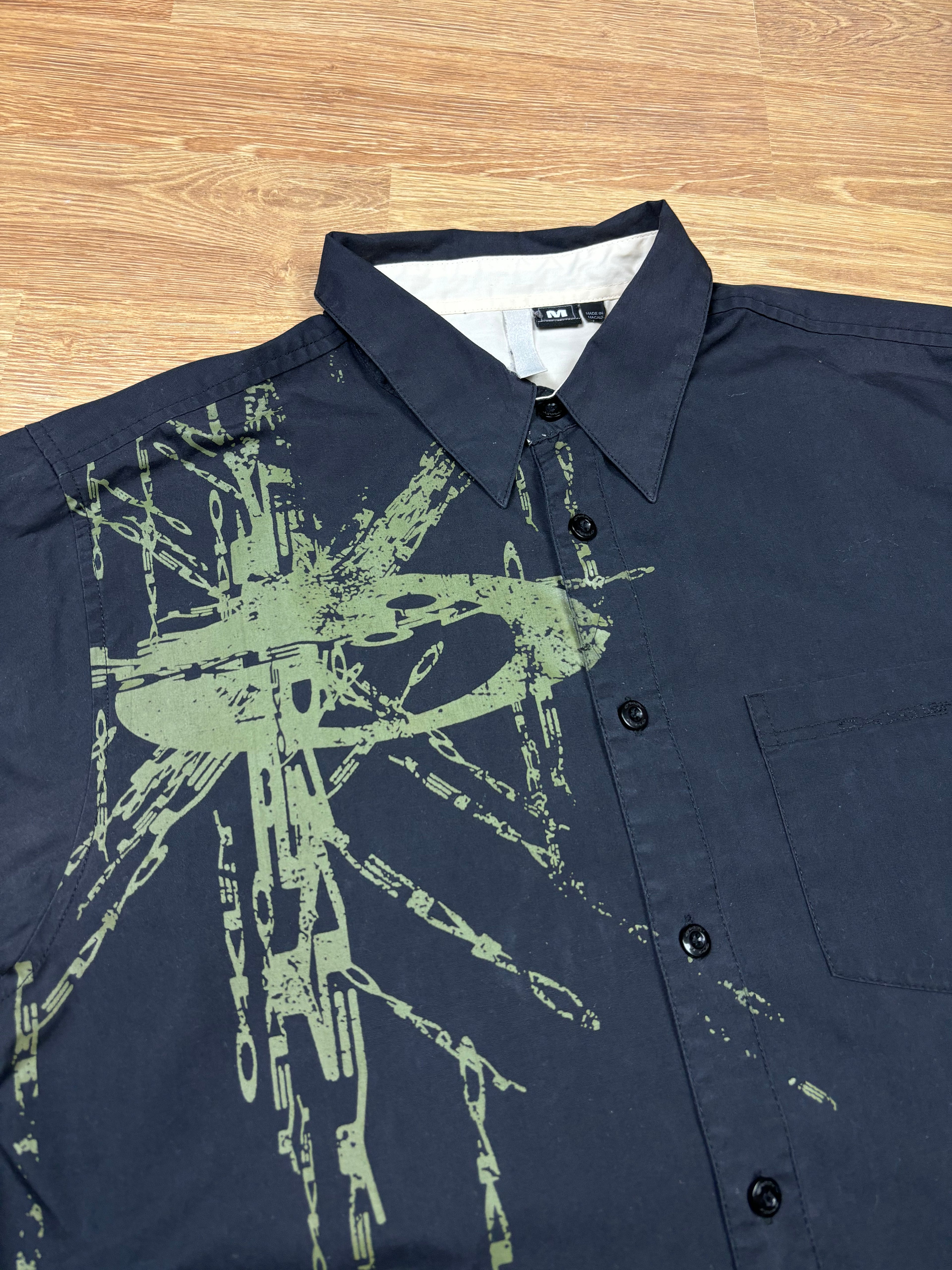 2000s Oakley Graphic Print Button-Up Shirt