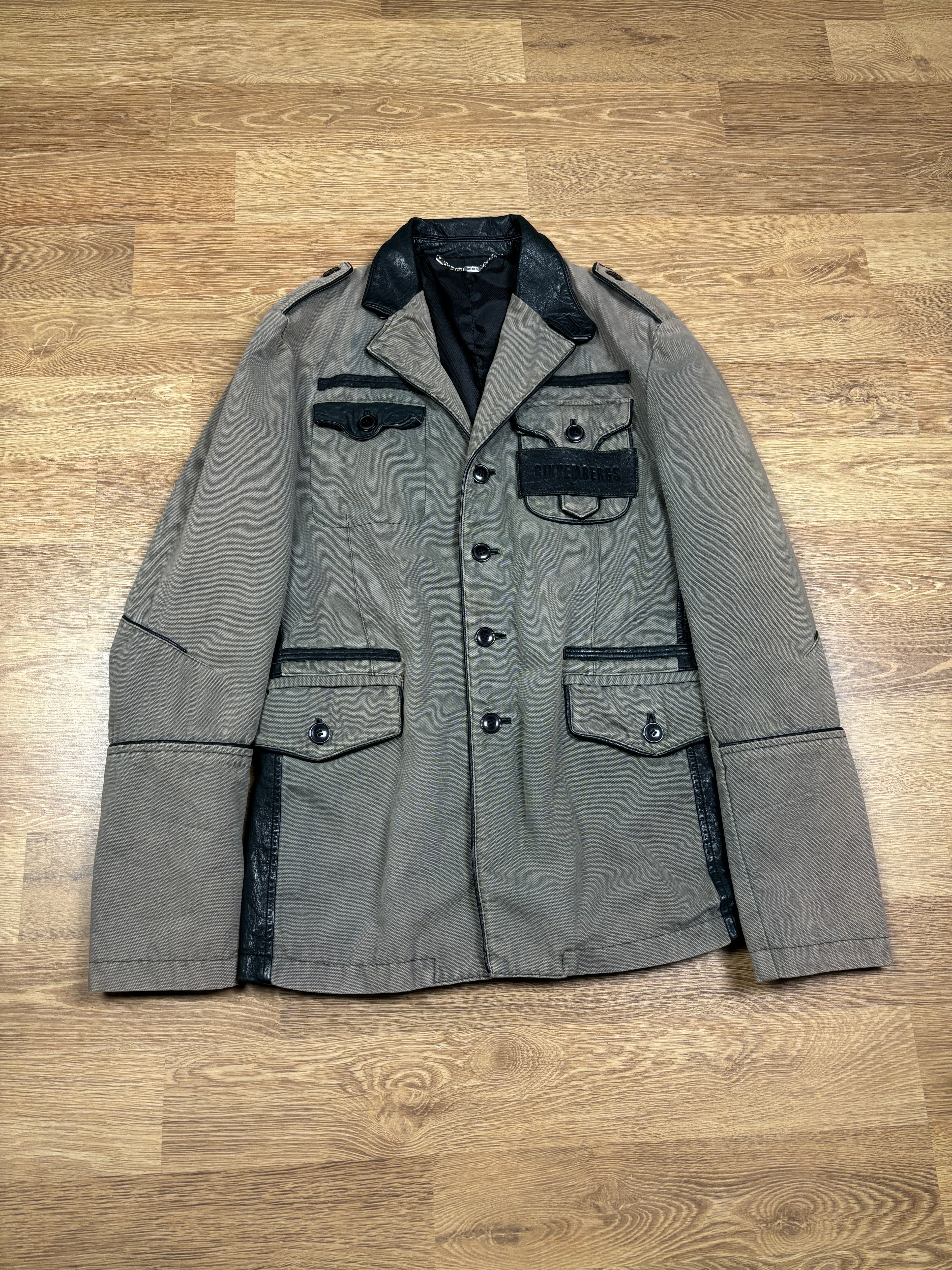Chaqueta utilitaria Dirk Bikkembergs de los 2000 con detalles de cuero