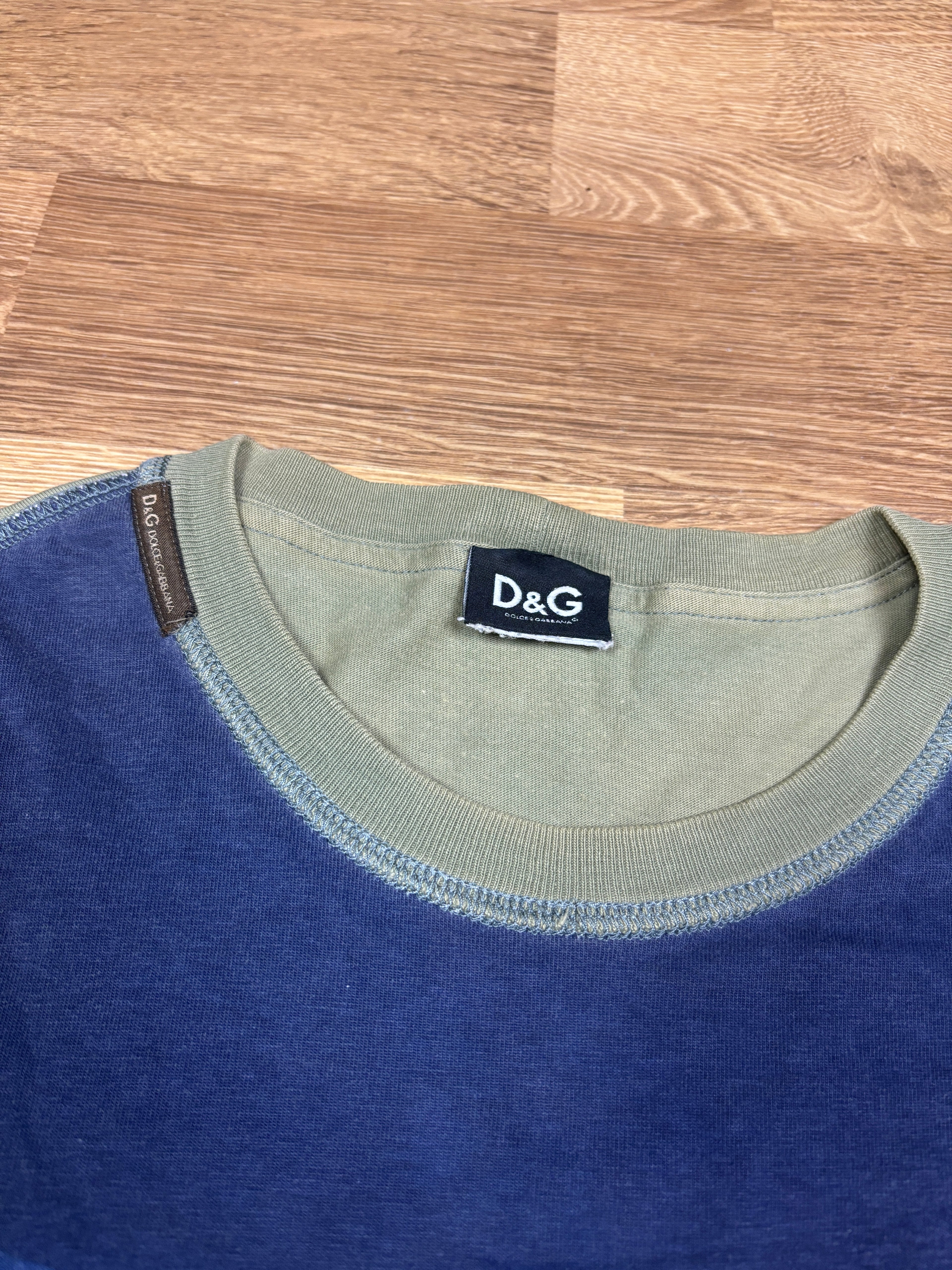 2000s D&G London Graphic Contrast Stitch T-Shirt