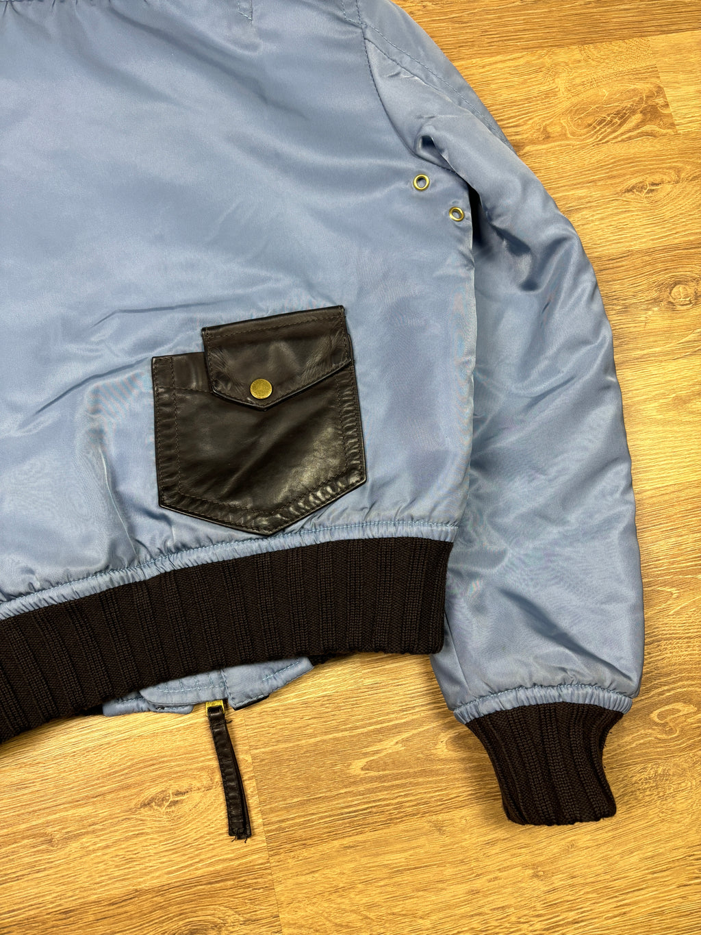 Chaqueta bomber con cuello de piel Dsquared2 de la pasarela AW2004