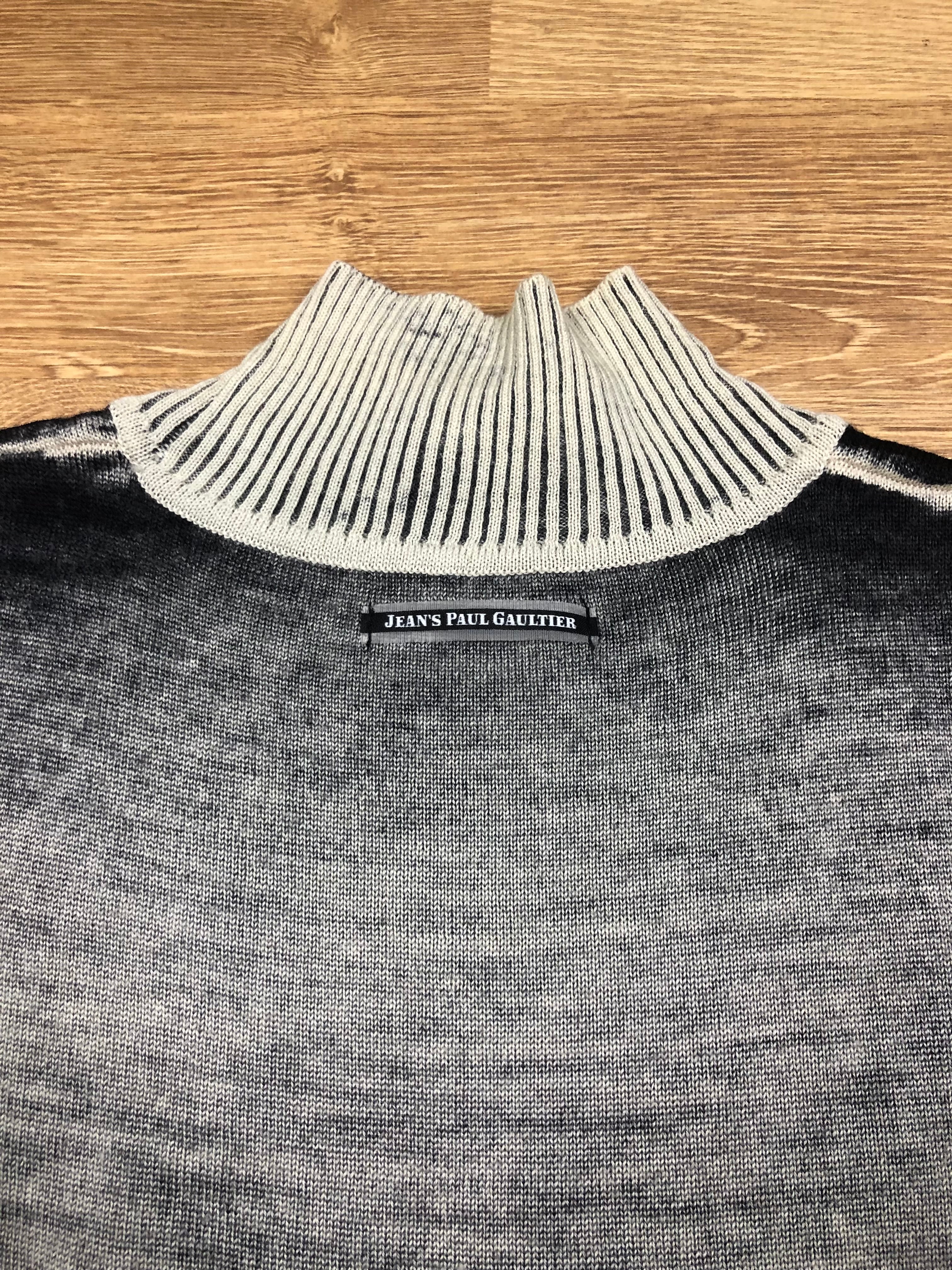 Suéter de cuello alto de punto de lana reversible con estampado Jean Paul Gaultier