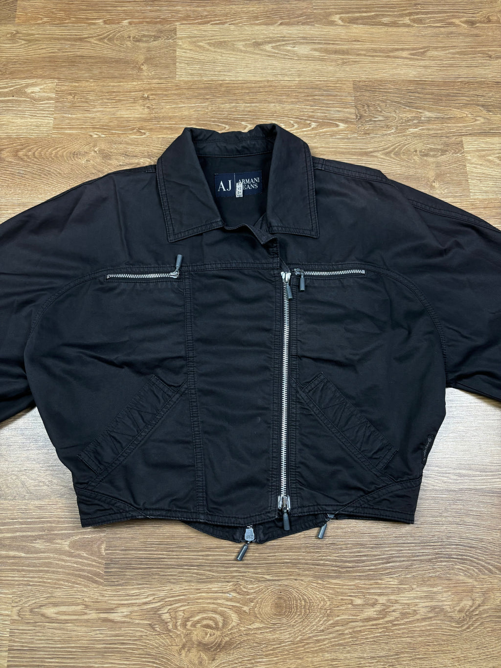 Chaqueta corta con múltiples cremalleras Armani Jeans de los 2000
