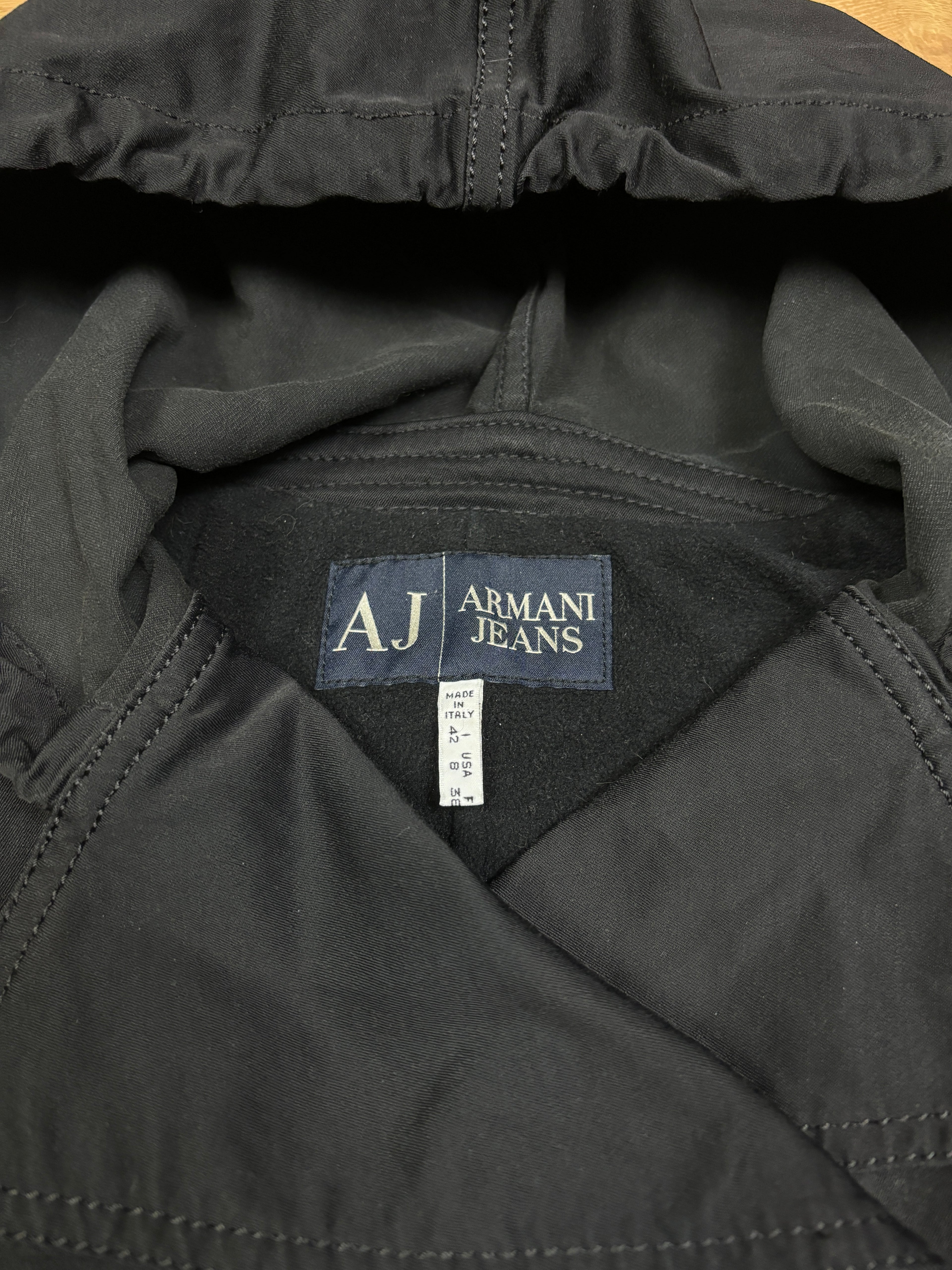Chaqueta con capucha y cremallera técnica asimétrica Armani Jeans de los 2000
