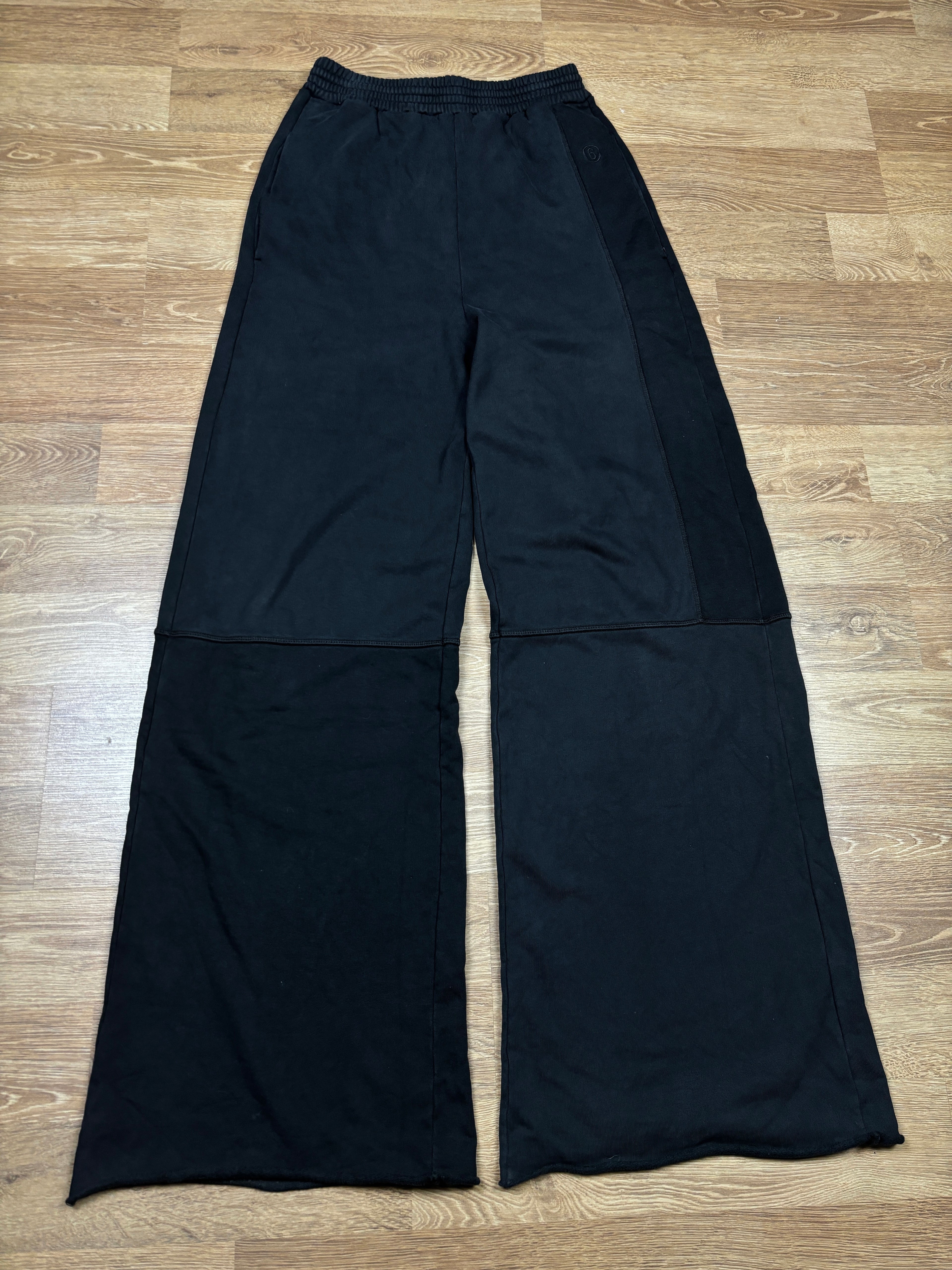 SS2022 Maison Margiela MM6 Black Elongated Panel Sweatpants