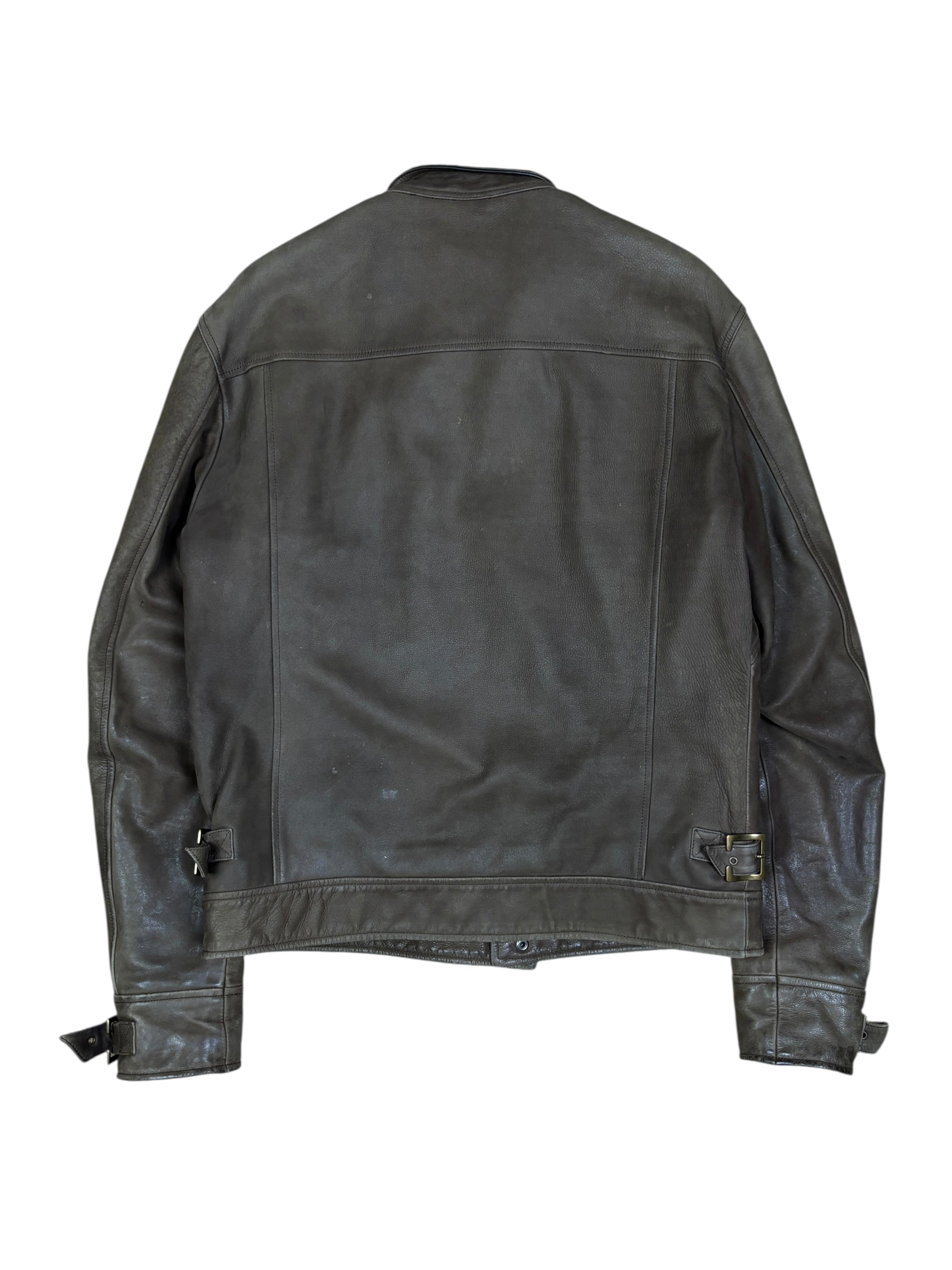 Chaqueta de cuero marrón desgastado Gianfranco Ferré de los años 2000
