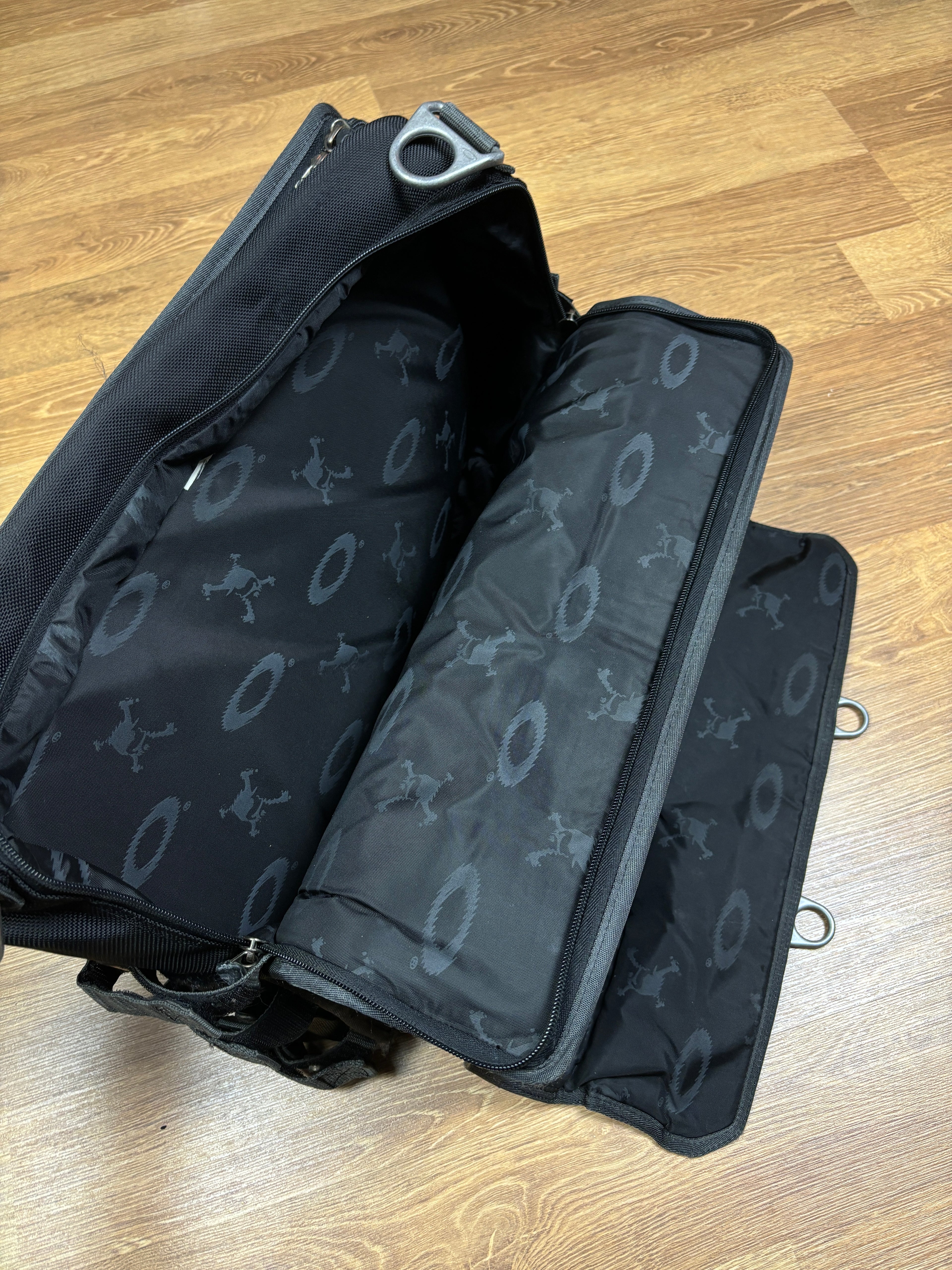 Oakley 2000s Tactical Field Gear Messenger Bag