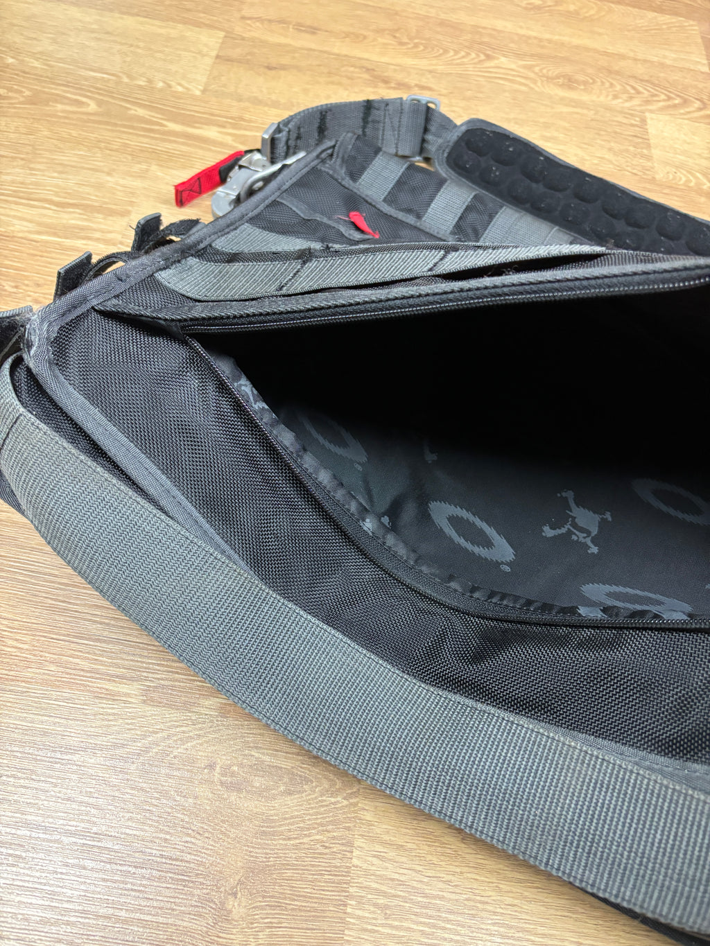 Oakley 2000s Tactical Field Gear Messenger Bag