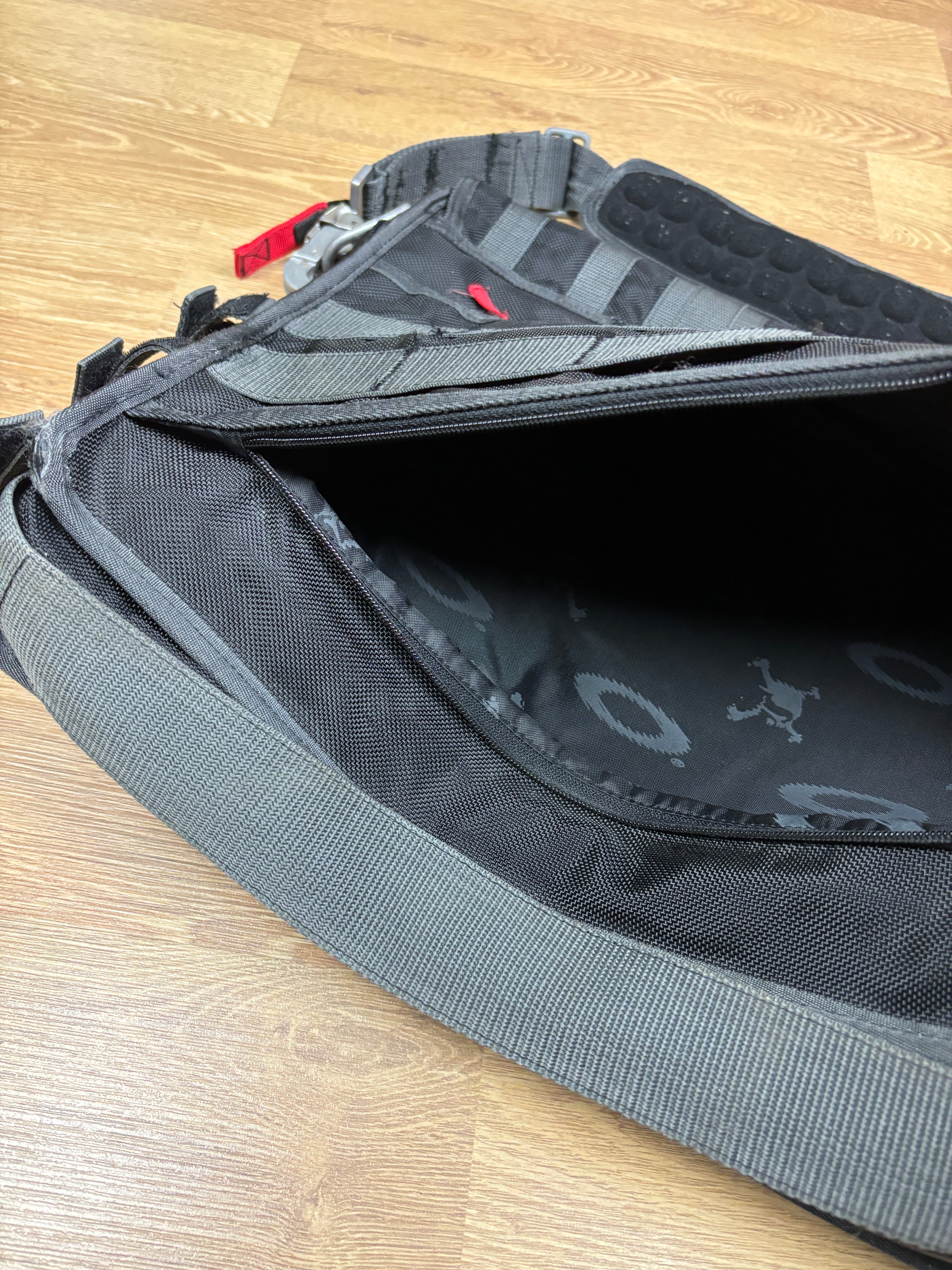 Oakley 2000s Tactical Field Gear Messenger Bag