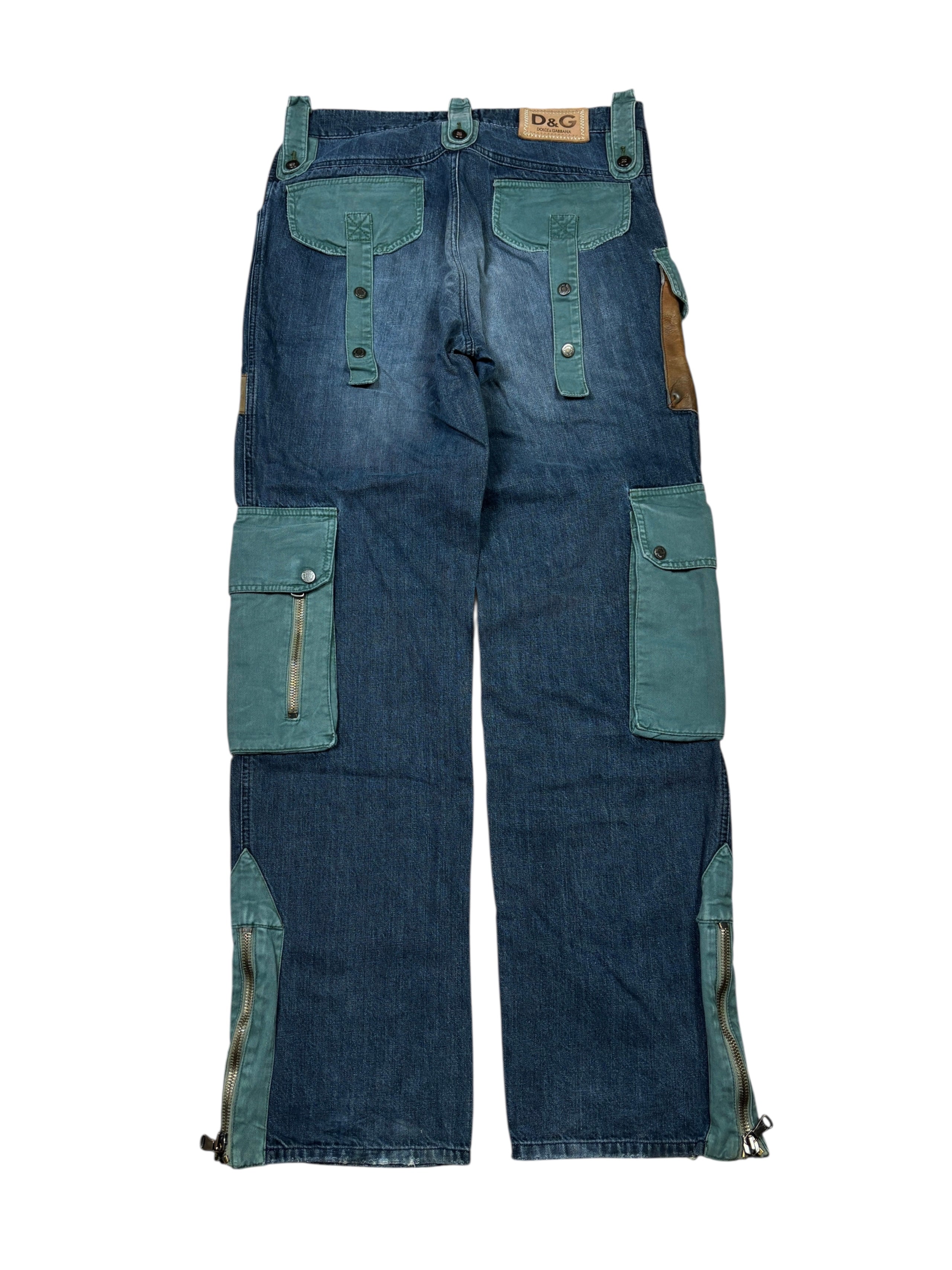 Vaqueros cargo vaqueros Dolce & Gabbana AW2003 con múltiples bolsillos y cremallera