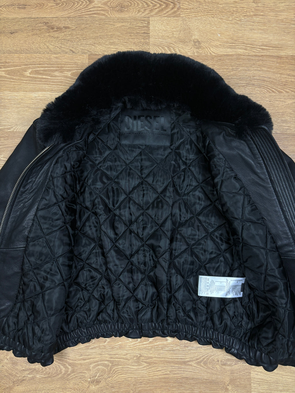 Chaqueta bomber de cuero negro con cuello de piel Diesel